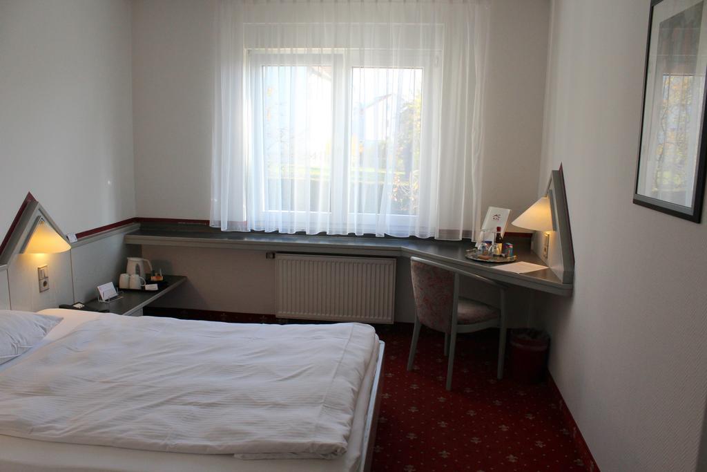 A.C. Hotel Hoferer Stoccarda Camera foto