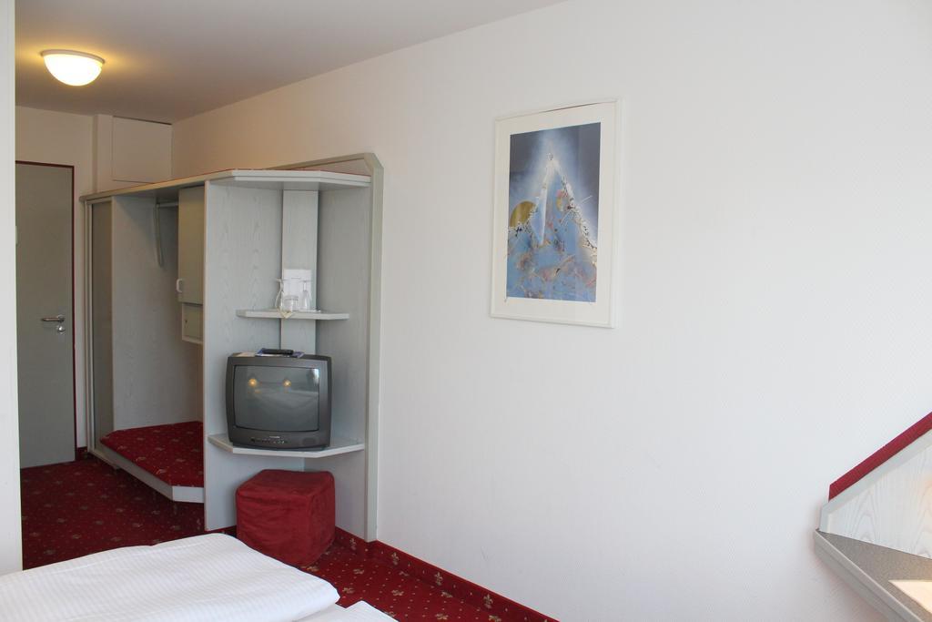 A.C. Hotel Hoferer Stoccarda Camera foto